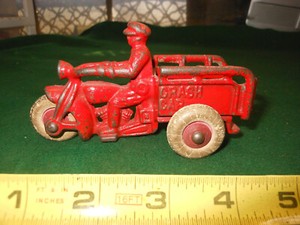 hubley cast iron cars