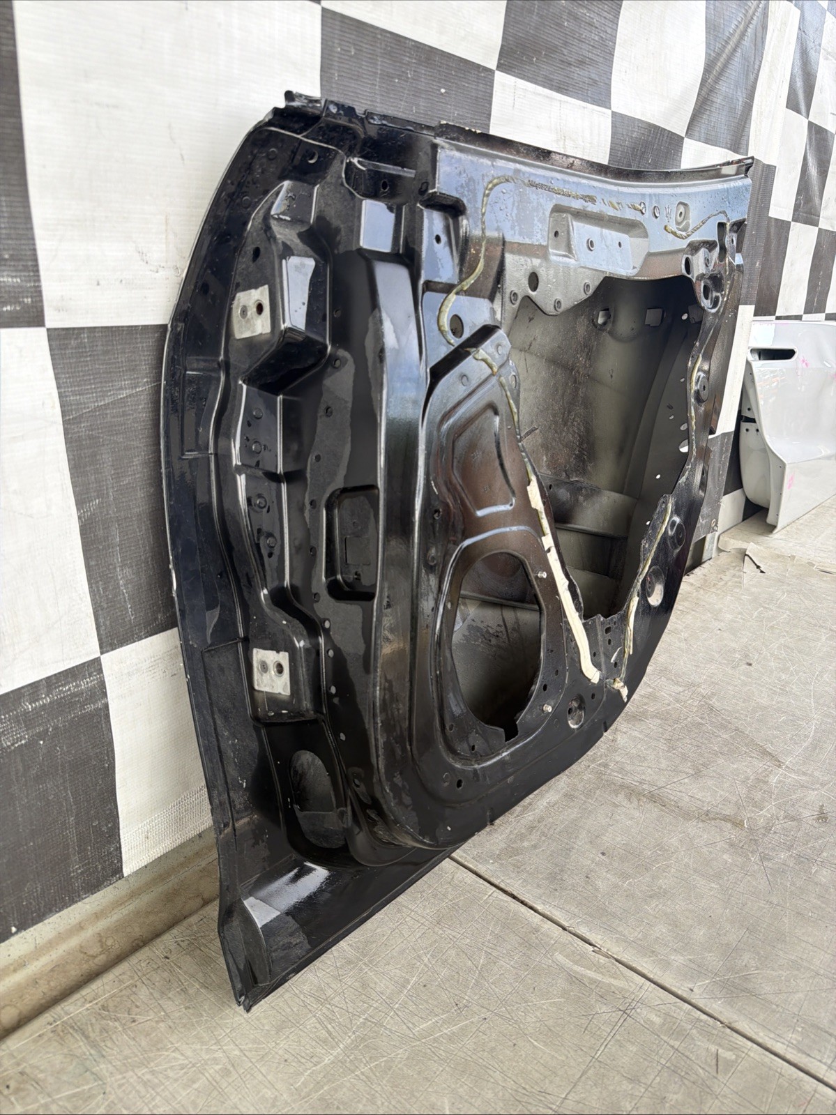 2014 15 16 17 18 19 20 21 22 23 2024 Maserati Ghilbi Rear Right Door Used Oem