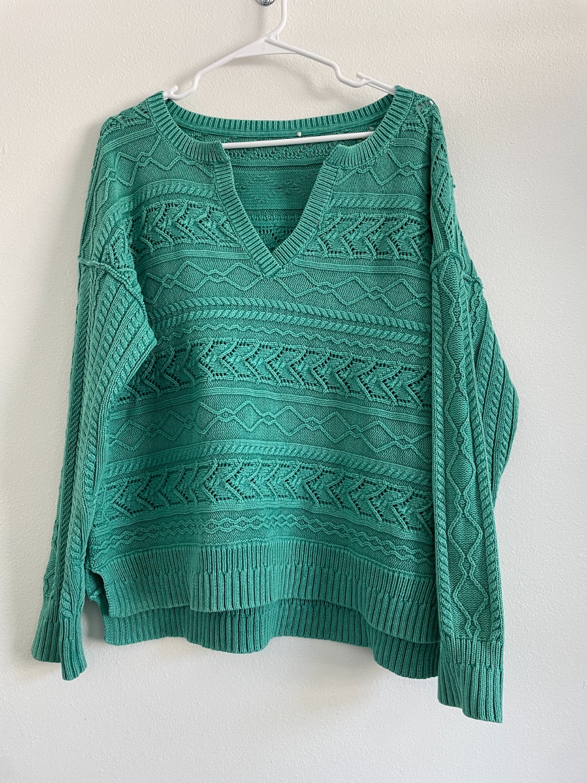 Sundance Sweater Women L/XL Blue Oversized Cable Knit V Neck Classic Casual