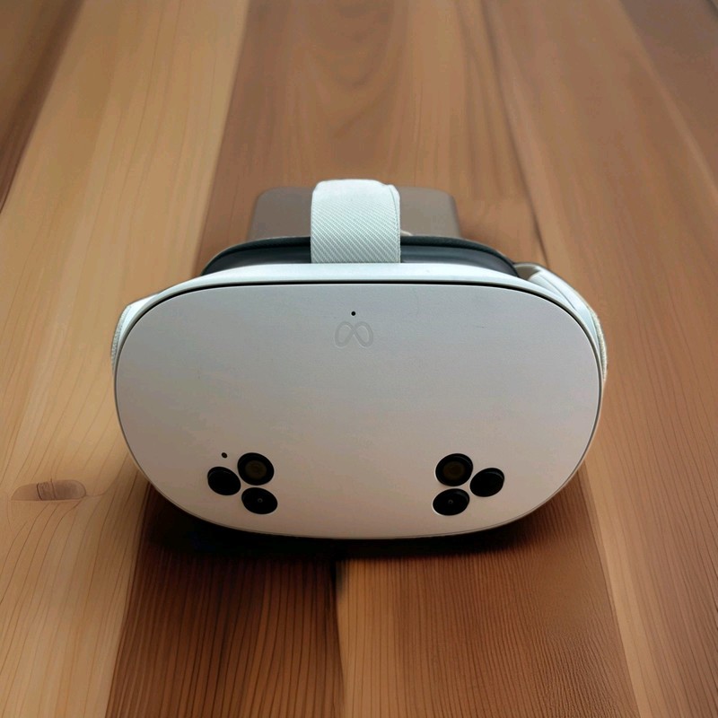 Meta Quest 3S 256GB Virtual Reality Headset With Controllers And Charger