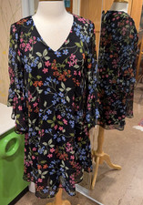 CALVIN KLEIN Dress - Black Floral Chiffon  - Size 8