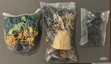 Lot Of 202 Toy Soldiers Plastic Multi-Color Army Men Infantry Military Miniature