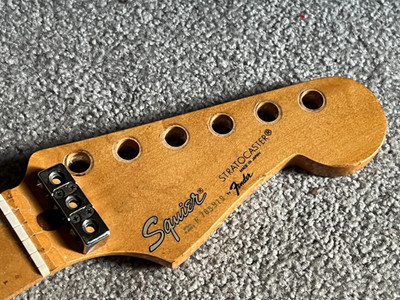 1980s Squier Stratocaster Japan guitar neck maple ST-357N
