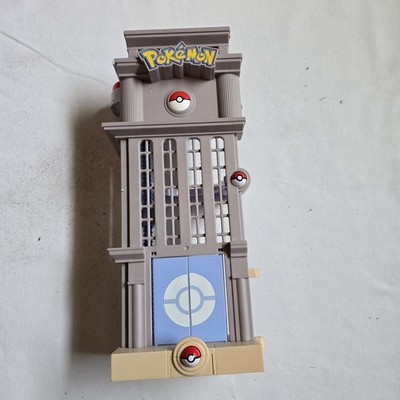 Pokémon Jakks Pacific 2011 Trainer City Tower Building Playset 14''...