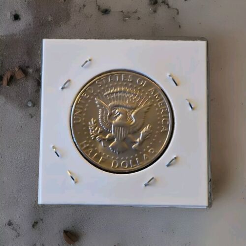 1972-D No FG initials Error Kennedy Half Dollar - Picture 6 of 6