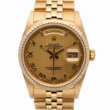Rolex Day-Date 18238 with 36mm 18ct Yellow Gold case and Champagne dial. Good...