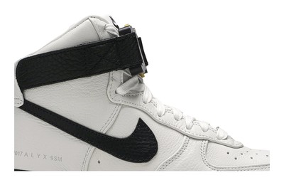 人気話題コラボ！Nike x 1017 ALYX 9SM Air Force 1 High White Buy 1017 ALYX 9SM x Air Force 1 High 'Triple White' - CQ4018
