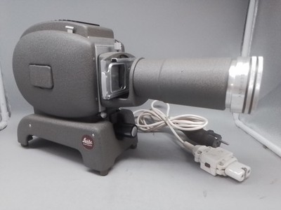 Leitz Prado Projektor,Diaprojektor,Linse Hektor 1:2.5/150mm,Vollfunktionsfähig