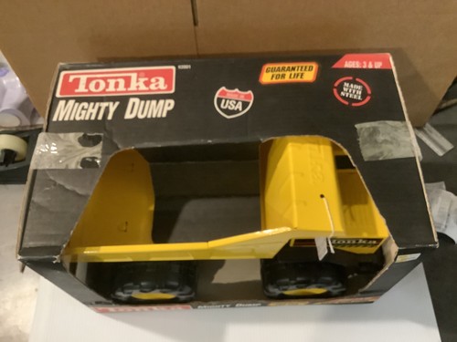 1993 VINTAGE Tonka Mighty Diesel Dump Truck Yellow & Black NEW IN BOX - Picture 2 of 6