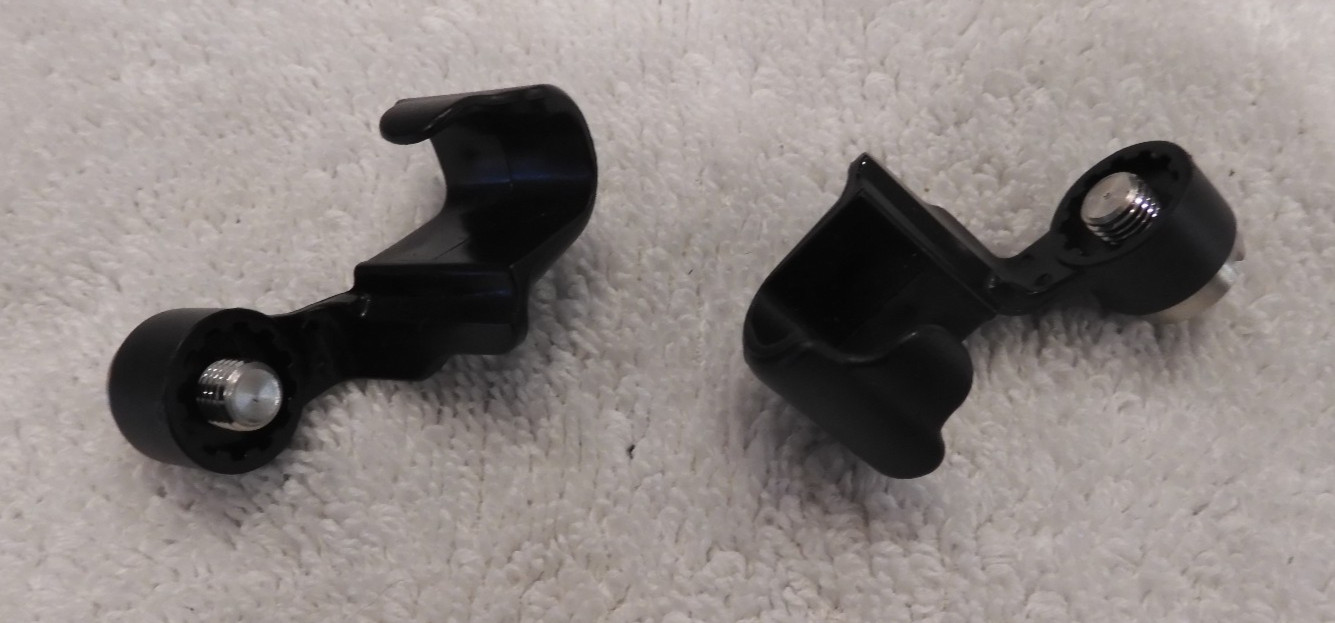 Motorola Solutions HHLN4025A Retainer Clip Accessory LOT OF 2 NEW