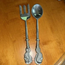 Vintage SEAHORSE 2pc SALAD SERVING SET Fork &  Spoon Service Servers