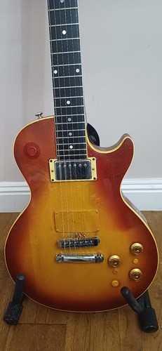 Phil Lee's 1967 Gibson Les Paul Custom Electric Guitar (No:897160) Remade in UK - Picture 4 of 10