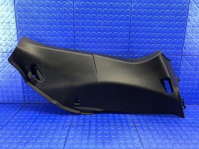 2017-2022 MASERATI LEVANTE OEM REAR RIGHT C PILLAR LOWER QUARTER PANEL 670040380
