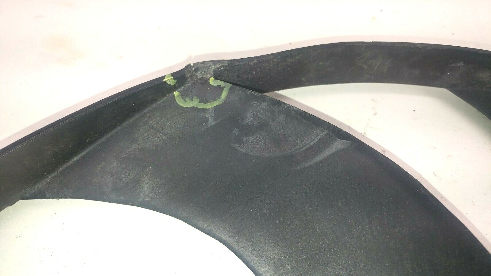 2014 2015 2016 Maserati OEM Ghibli  Cooling Fan 8250135