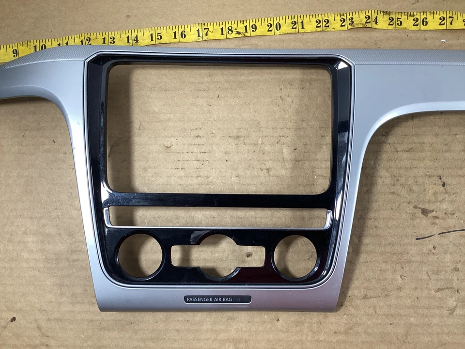 Volkswagen VW Passat Jetta 2016-2019 panel de tablero cubierta placa de moldura 561857212F fabricante de equipos originales. Foto 2 de 4