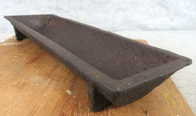 Antique Cast Iron Small Feeder Trough - Small Animal Bird Rabbit Chicken Cat Dog