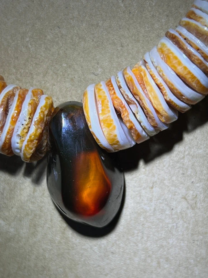 Spondylus & Amber Necklace from Chiapas, Mexico (All Natural) - Image 3 of 4