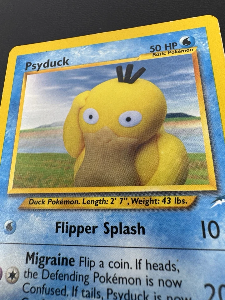 Psyduck 79/105 Neo Destiny Pokémon Card MP - Image 2 of 4