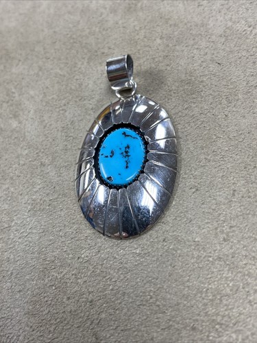 Vintage Near Mint Thomas Nez Large 925 & Turqouise Pendant Signed - Picture 2 of 4