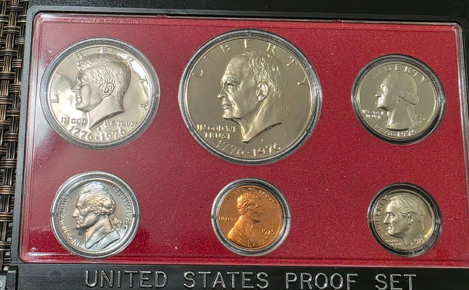 1982, 1972, 1974, 1975, 1976 & 1977 United State Proof Sets 7 OGP Gem BU - Image 4 of 4