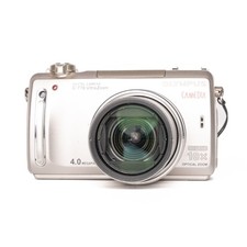 Olympus CAMEDIA C-770 Ultra Zoom 4.0MP Digital Camera - FULLY FUNCTIONAL