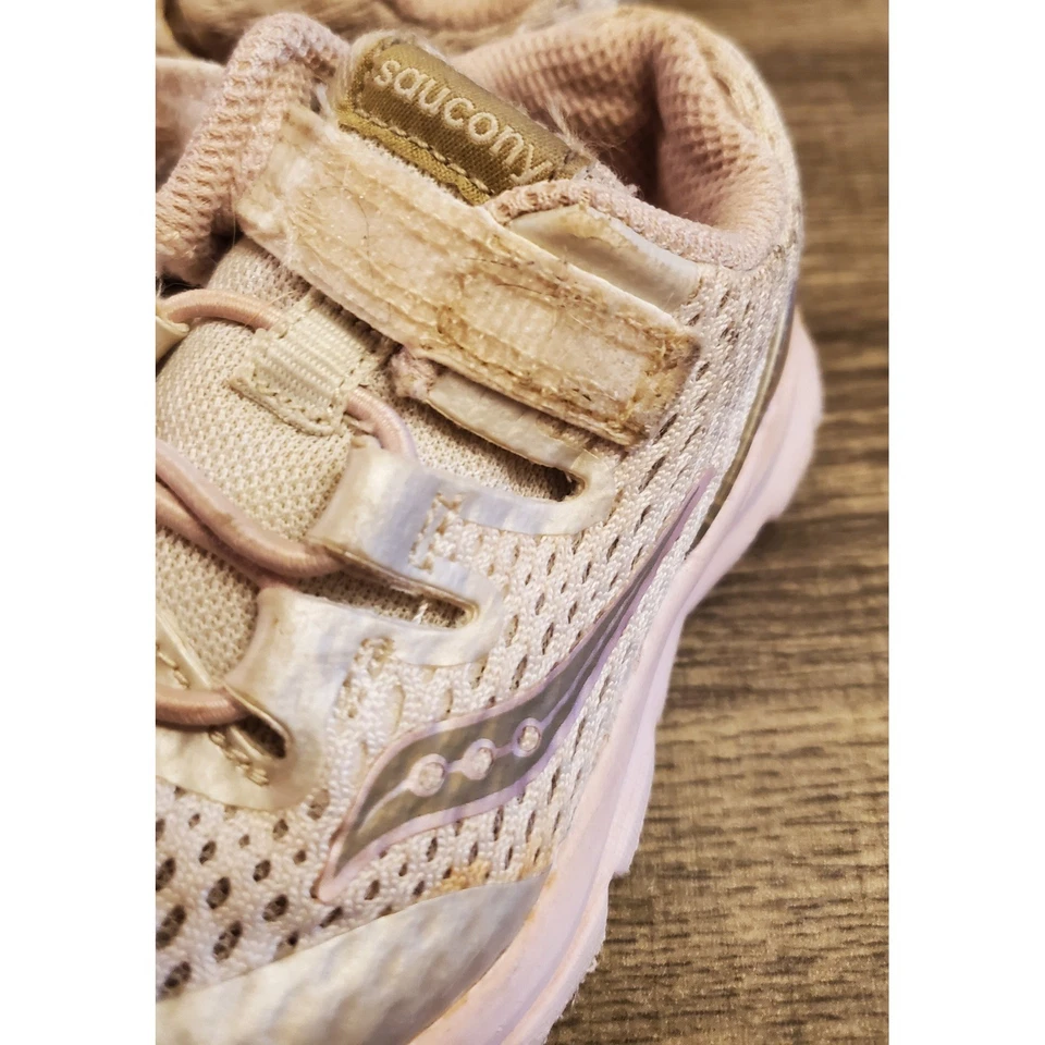 Tênis Saucony Baby Freedom infantil tamanho 5 XW branco - Imagem 4 de 4