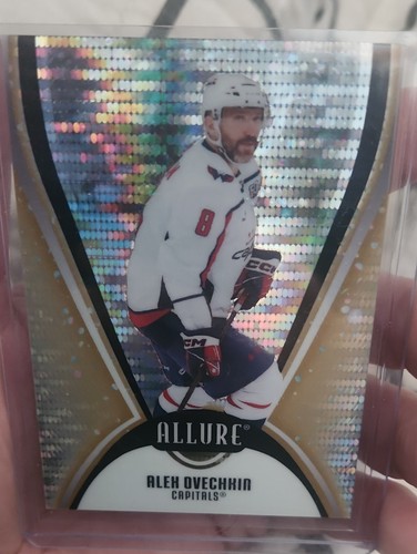 2025-26 Upper Deck Allure - Alex Ovechkin #8 Gold Glitter Bomb /199