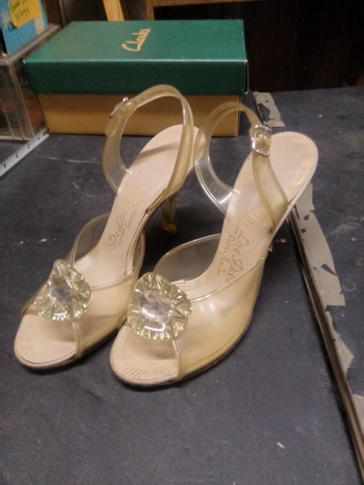 Vtg 40s Palter DeLiso Mod Debs Hippy Acrylic Sling Back Heels Sz 5 - Image 2 of 4