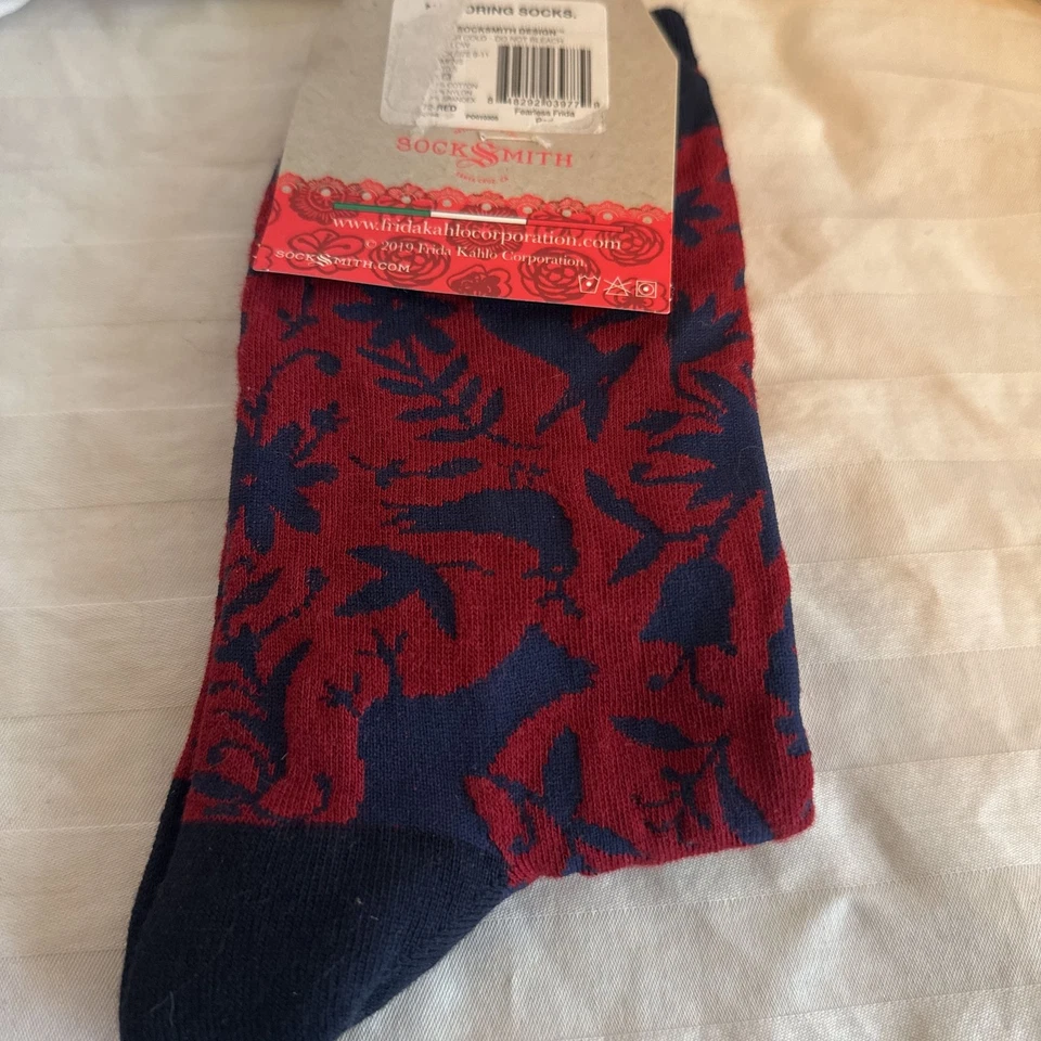 Socksmith Women's Crew Socks Frida Kahlo Portrait Blue & Red Novelty Footwear - Image 2 of 2