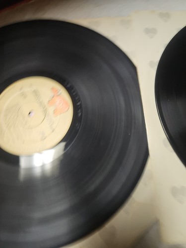 Peter Frampton The Bee Gees SGT Peppers Lonely Hearts Club Vinyl LP And Poster - Picture 5 of 8