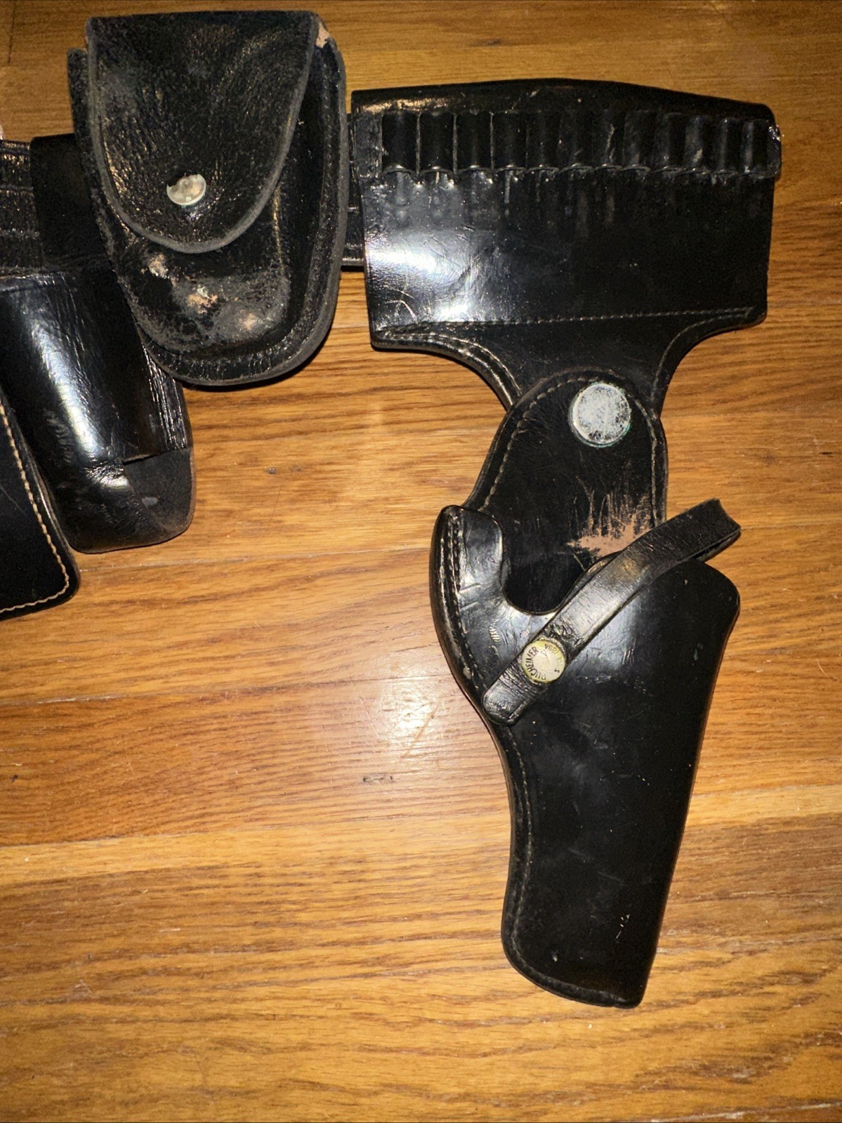 VINTAGE ORIGINAL JAY-PEE REVOLVER HOLSTER, BELT &  Extra’s