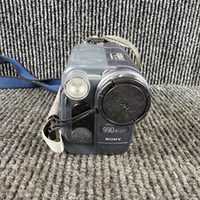 Sony Handycam CCD-TRV328 NTSC Hi-8 Video Camera Recorder 2