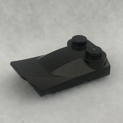 LEGO 47456 Pearl Dark Gray Slope, Curved 3 x 2 x 2/3 W/ Two Studs, Wing End (x1)