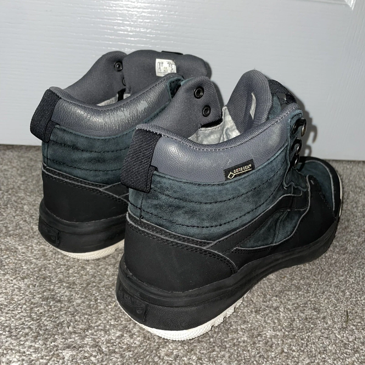 vans ultrarange no laces