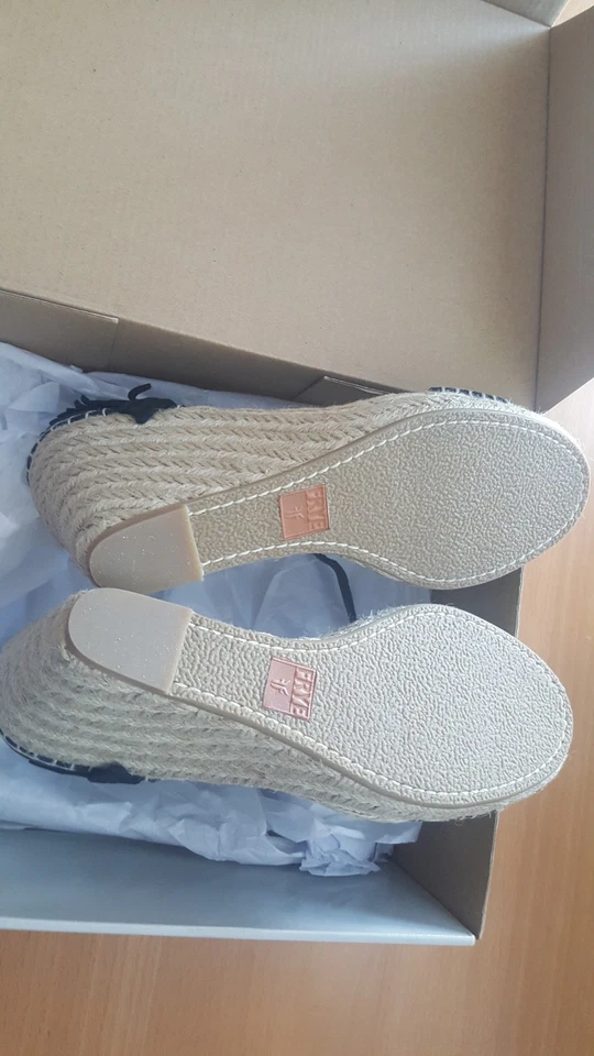 FRYE Sandalia Plataforma Alpargata Cuña Pluma Lila Negra 8M Foto 3 de 4