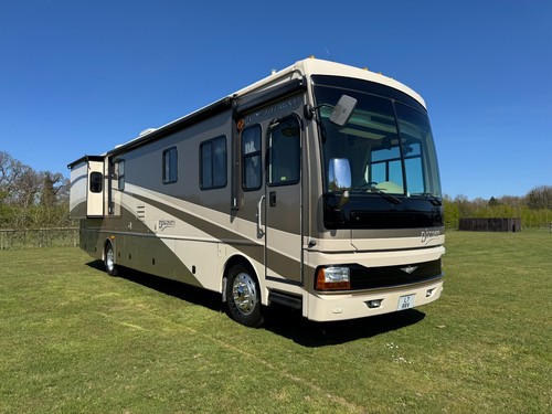 2006 FLEETWOOD DISCOVERY 39FT FULL SLIDE OUT CAT 330HP AUTO 33K MLS ONAN GEN - Picture 10 of 24