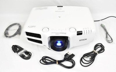 Epson PowerLite Pro G6050W 3 LCD Projector 5500 Lumens 2298 Lamp Hours