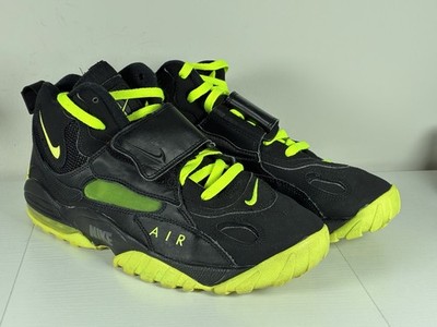 Size 10- Nike Air Max Speed Turf Black Hyper Yellow Men s Shoes **Read Details