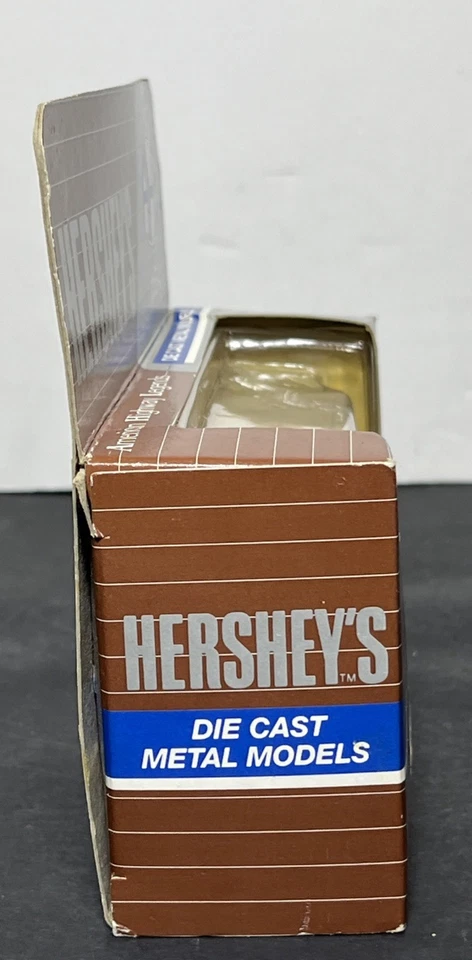 AHL American Highway Legends Hershey's Chocolate Truck Reese's 1:64 Model CJ NIB - Image 2 of 4