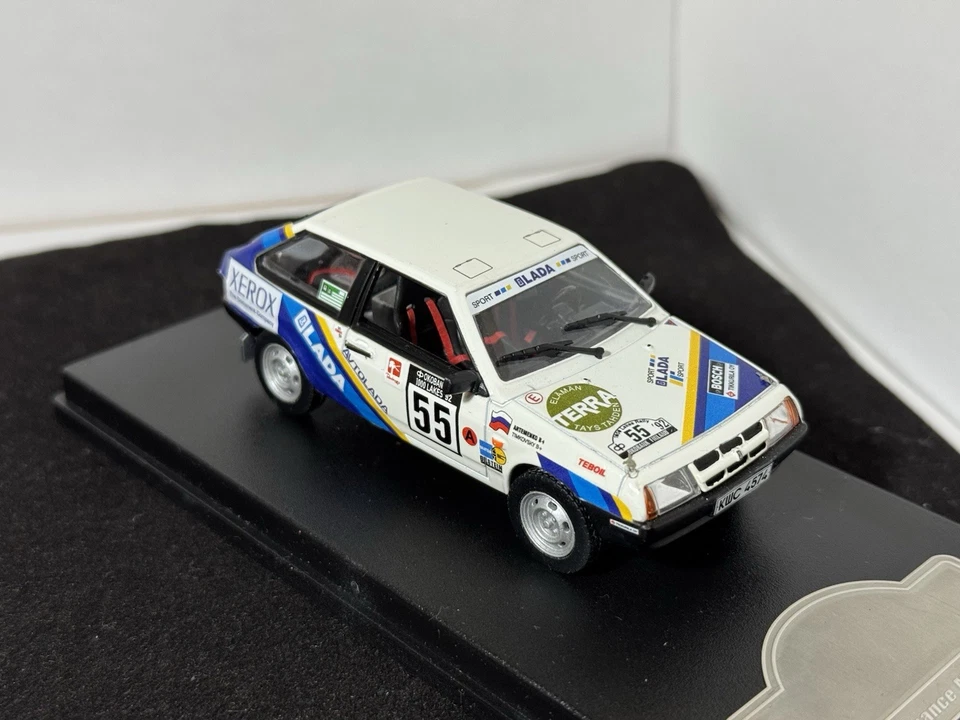 LADA 2108 SAMARA #55 A.ARTEMENKO-V.TIMKOVSKY 1000 LAKES RALLY 1992 Transkit 1:43 - Immagine 4 di 4