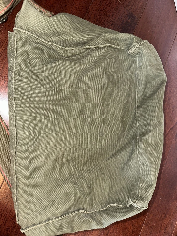 Antiguo bolso mensajero de lona azul marino forro camuflado verde cierres de cuero 14x11x5 Foto 3 de 4