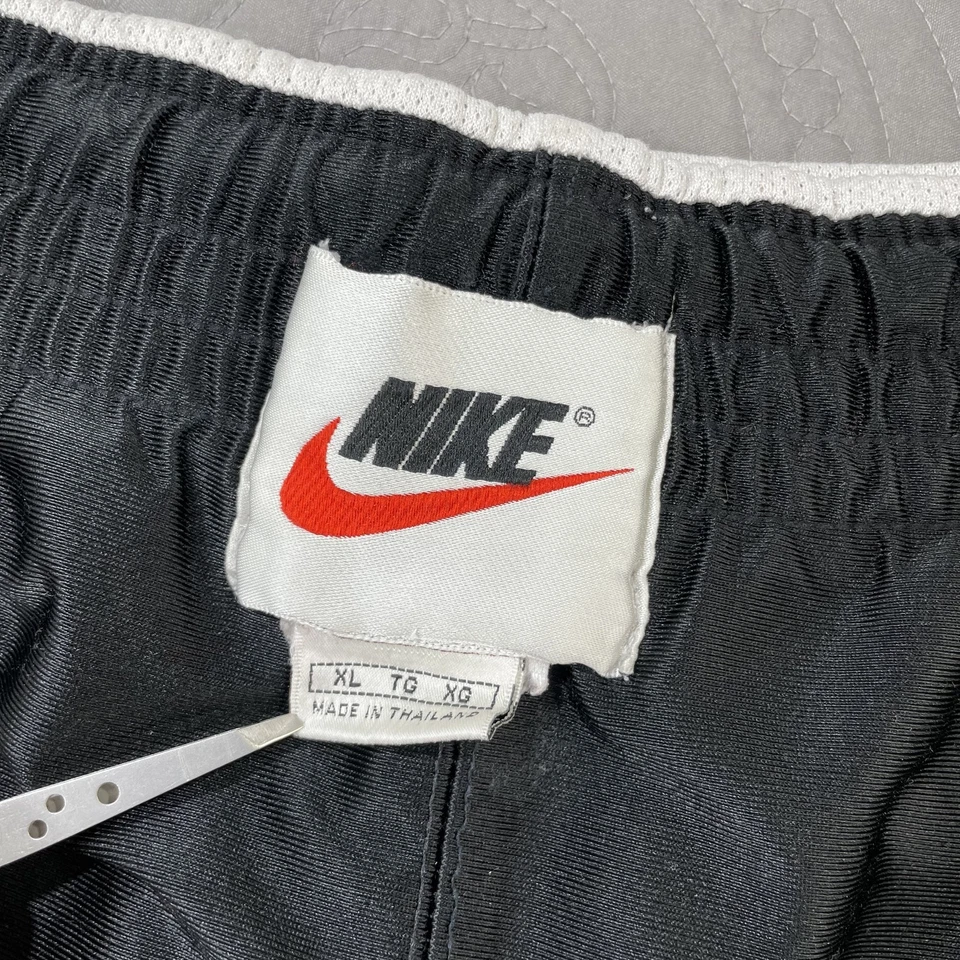 Pantalones Cortos De Colección Nike Reversibles Deslumbramiento Para Hombres XL Negro Blanco Años 90 Baloncesto Brillante Foto 3 de 4