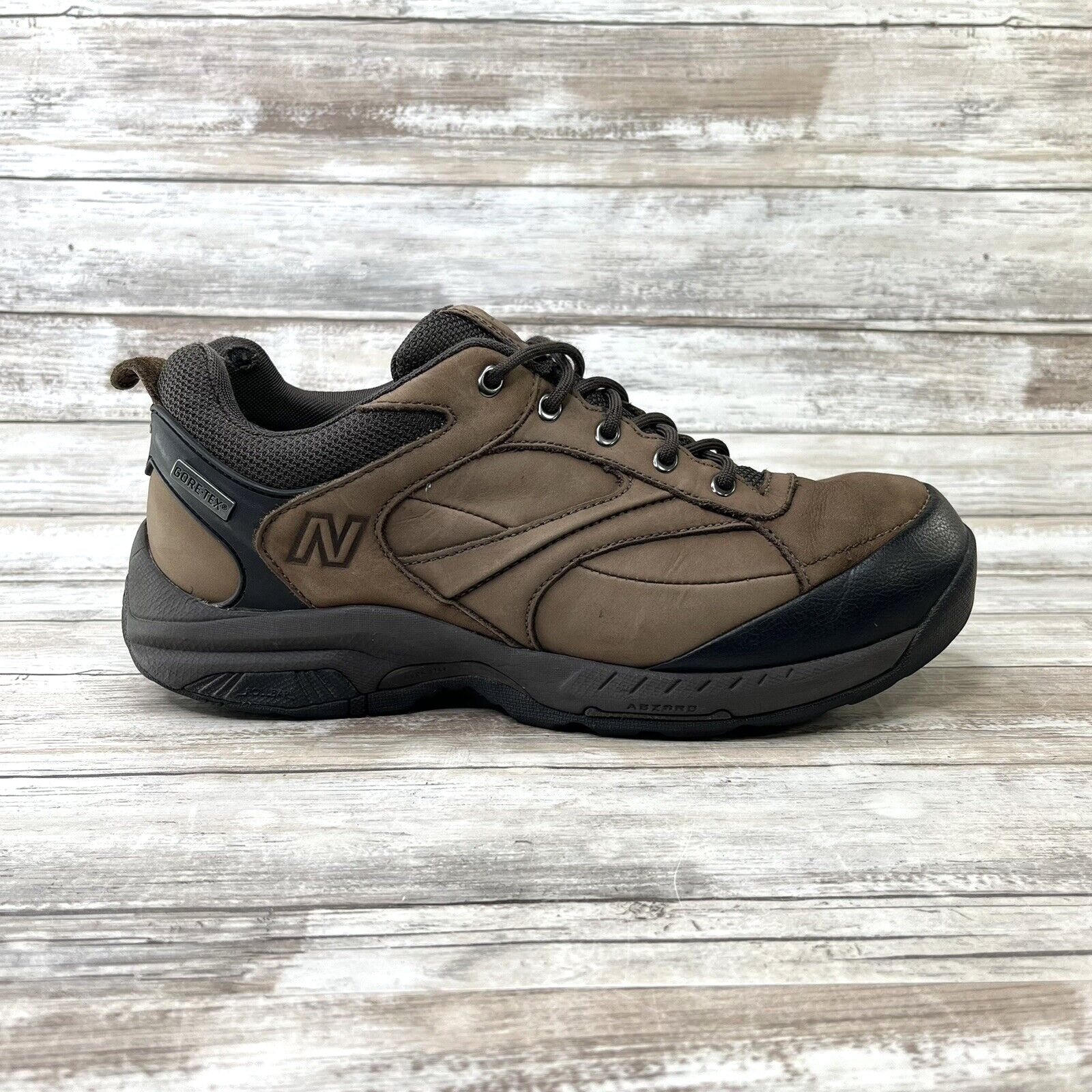New Balance 955 Gore-Tex Hiking Shoes 