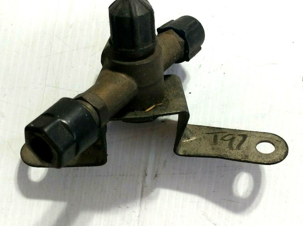 ROLLS ROYCE SILVER SPUR BENTLEY TURBO R FUEL  T CONNECTION UT11914PA