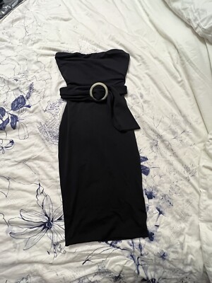 black flared long sleeve dress Black Fit and Flare Long Velvet Dress – The Svaya