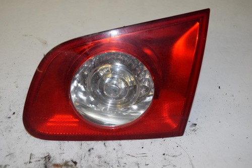 VW Passat 3C Rücklicht Heckleuchte Rechts 3C9945094