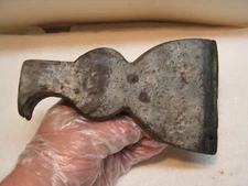 VINTAGE VERY OLD STEEL ROOFING HAMMER HEAD 6 5/8" Across, 2# 1oz, CUT 4 1/16"