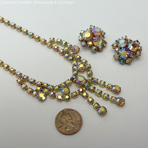 Vintage Gold Tone Multicolor Aurora Borealis Rhinestone Necklace & Earrings35.6g - Picture 3 of 3