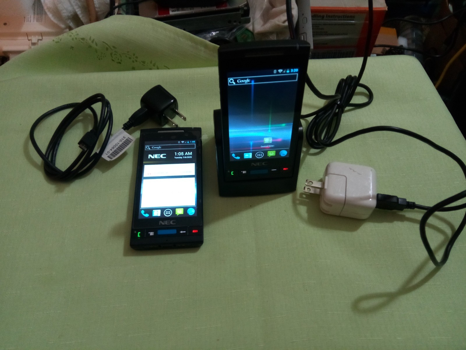 LOT OF 2 NEC G966 SMART DECT/WIFI HANDSET WITH 1 ONLY BASE