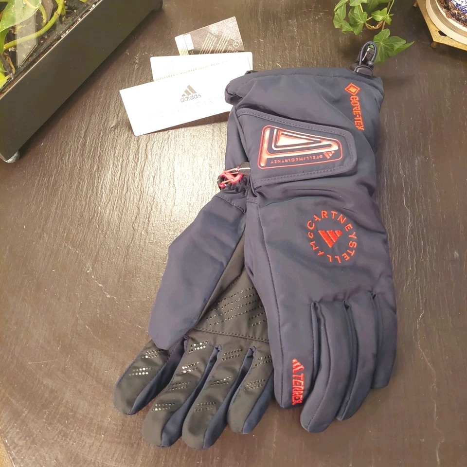 ¡NUEVO! Guantes de nieve para mujer Adidas x Stella McCartney Terrex medianos azul marino y rojo $160 Foto 3 de 4